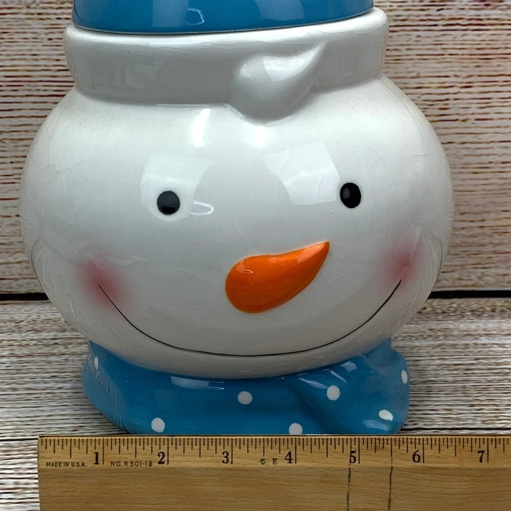 Snowman Cookie Jar with‎ Lid Ceramic Holiday Christmas Decor Cute